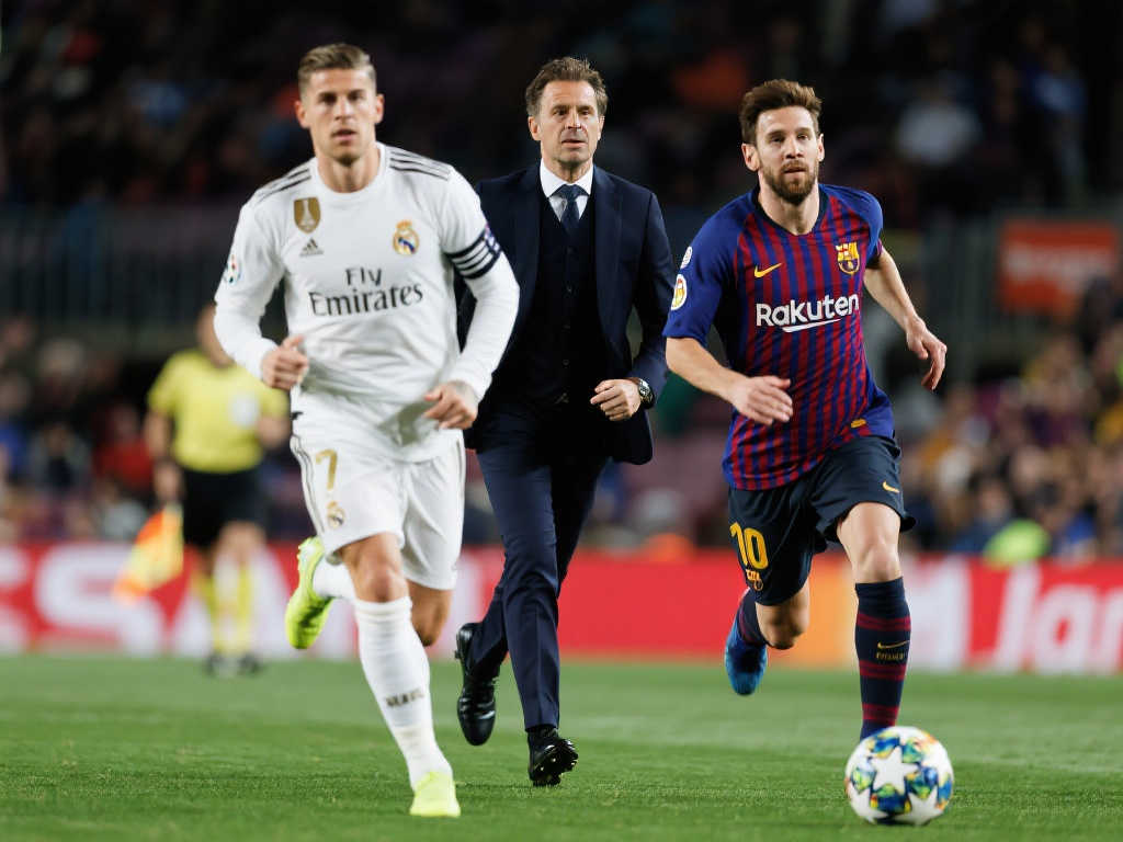 还是斯维亚 还是斯维亚