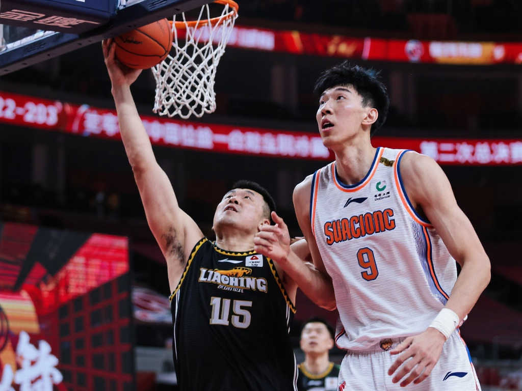 场的两年中 场的两年中